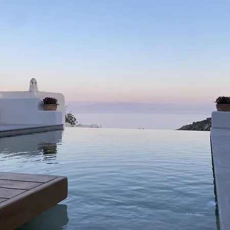 Vila Camelia 1 - Psarou View - Private Pool And Jacuzzi